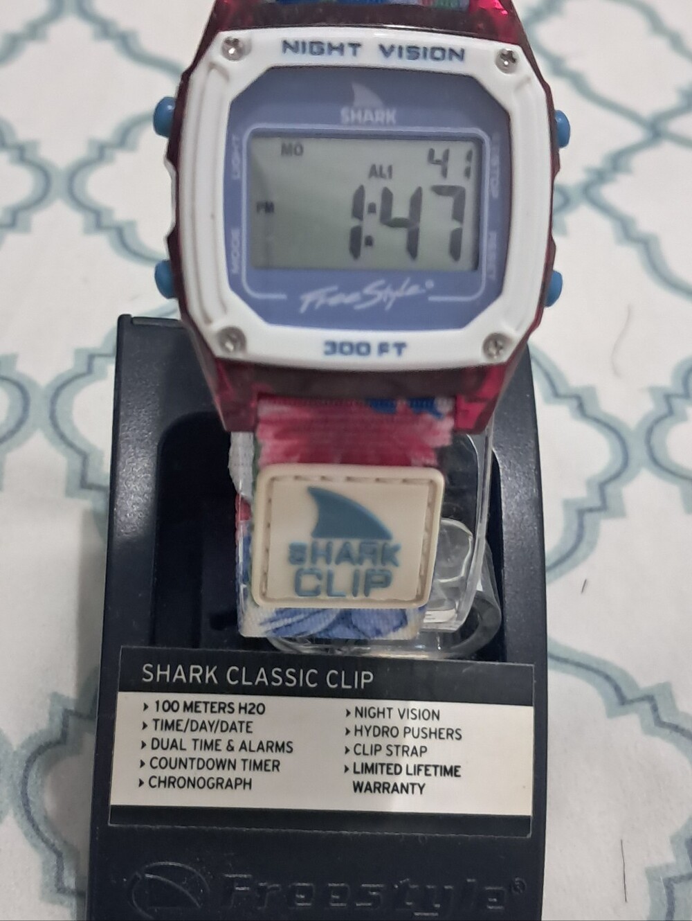 Freestyle Shark Classic Clip Men's Digital Watch - Pink/Blue